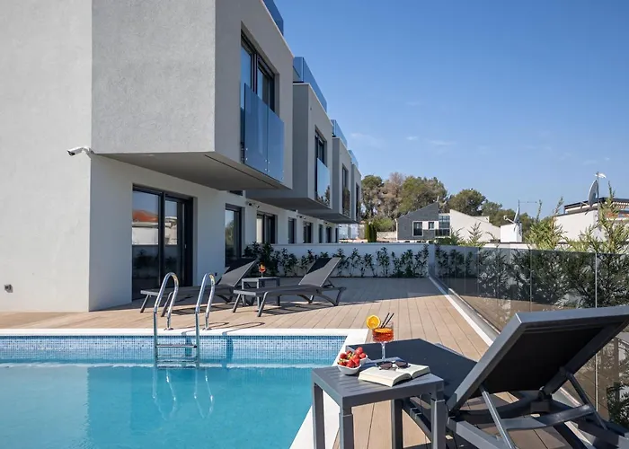 Villas Residence 360